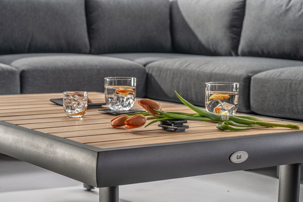 Metalna kutna garnitura Java