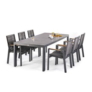 metalna blagovaonska vrtna garnitura