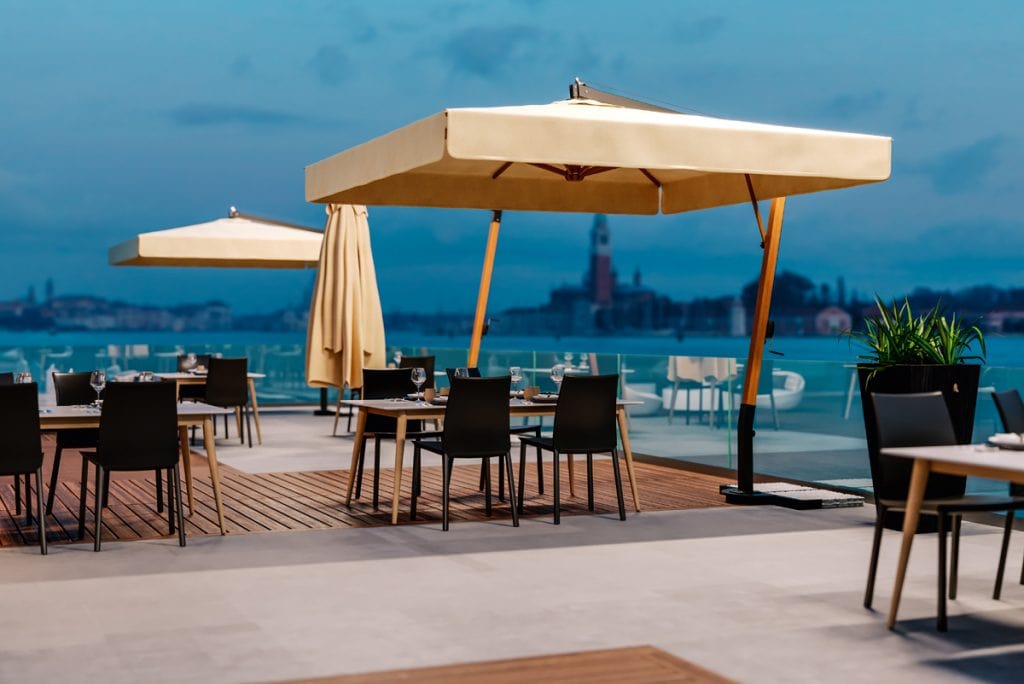 Suncobran Riviera 300x400 cm