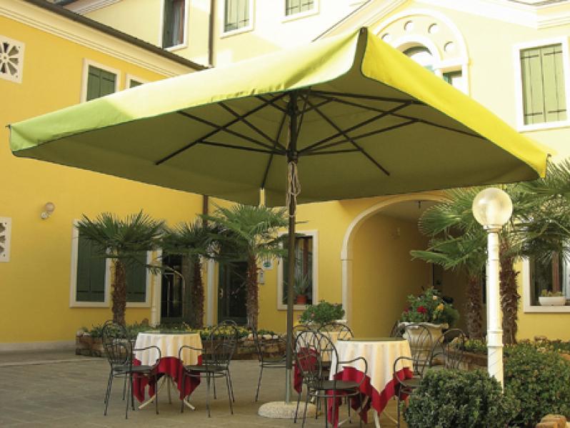 Alu vrtni suncobrani Petrarca