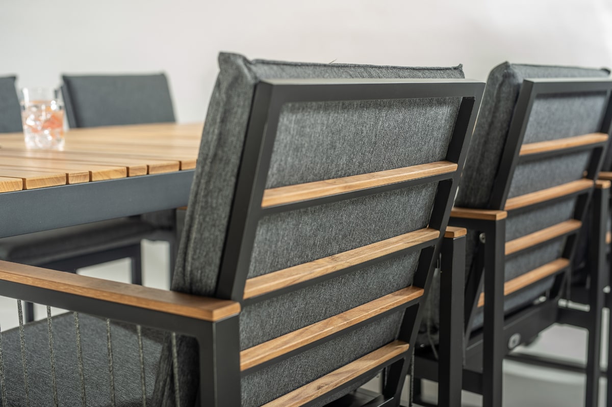 Stol Layton 204 TT | Stolice Layton