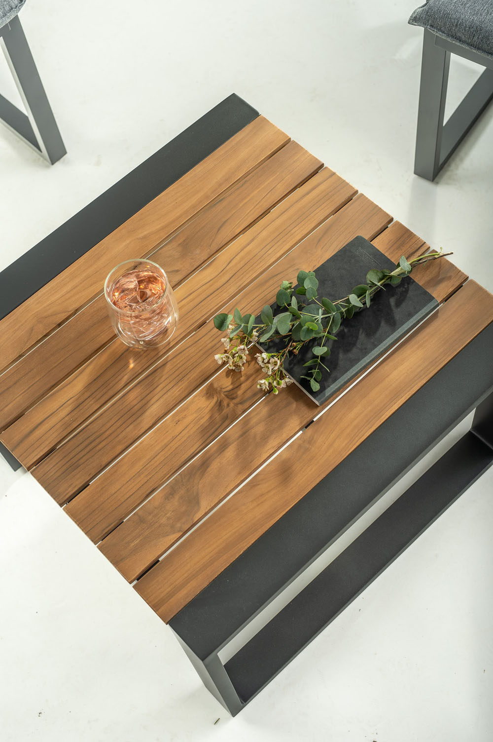 Metalni vrtni set Chester