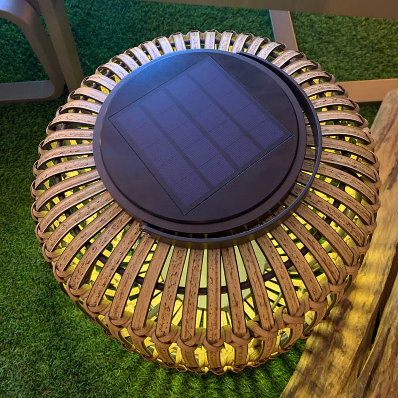 Solarna svjetiljka Muses - L