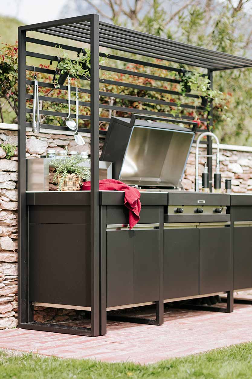 Ljetna kuhinja Lares Obsidian 1915