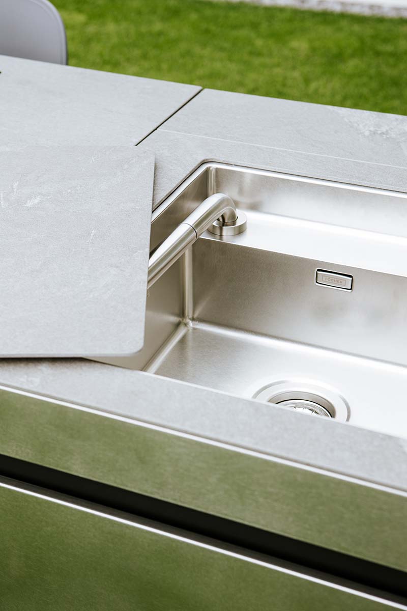 Ljetna kuhinja Agher Joe Bastianich - L